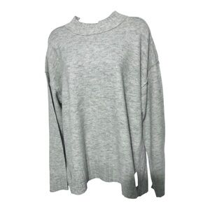Jessica Simpson gray tone relaxed fit fuzzy sweater size large new